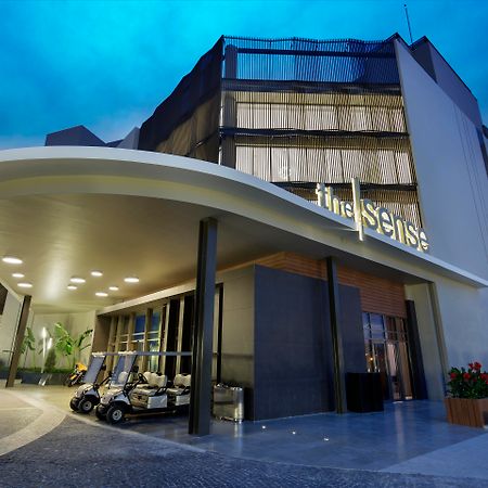 The Sense Deluxe Hotel Side Luaran gambar