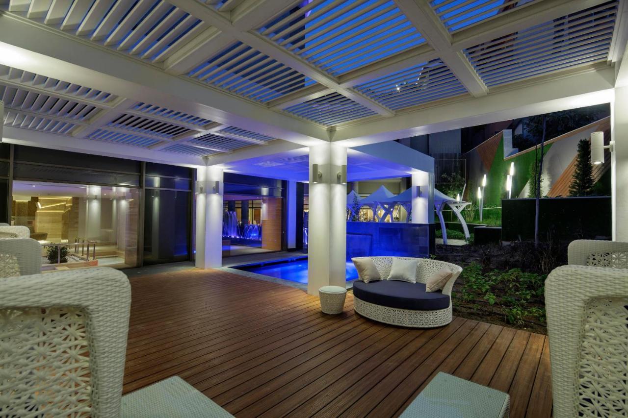 The Sense Deluxe Hotel Side Luaran gambar