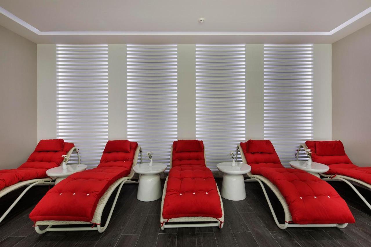 The Sense Deluxe Hotel Side Luaran gambar